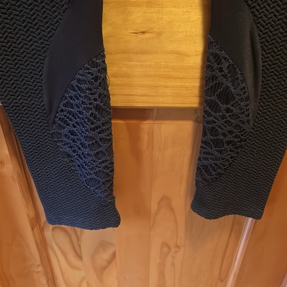 ANGELS NEVER DIE - Textured/ Layered/ Patch Work/ Grey/Black Leggings - XL - Picture 4 of 9